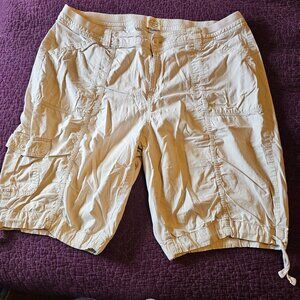 St John's Bay size 16W shorts
